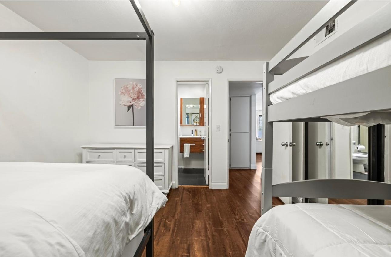 Elegant Hollywood Retreat - Spacious 2Br 2Ba Condo With Resort-Style Amenities Los Angeles Exterior photo